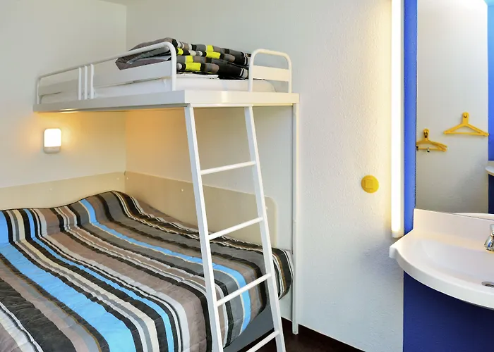 Hotelf1 Thonon Les Bains Est Marin