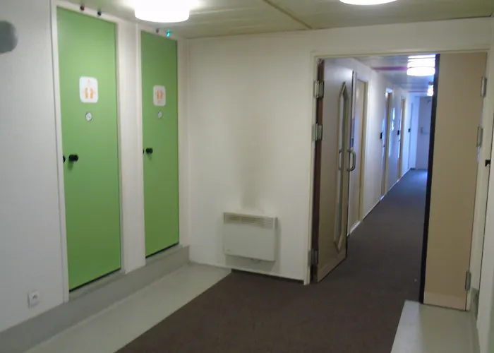 Hotelf1 Thonon Les Bains Est Hotel Marin