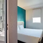 Hotelf1 Thonon Les Bains Est Szálloda