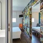Hotelf1 Thonon Les Bains Est * Marin