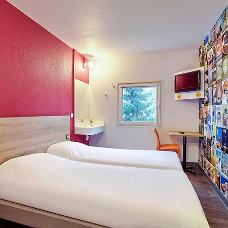 Hotelf1 Thonon Les Bains Est