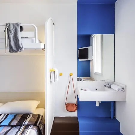 Hotelf1 Thonon Les Bains Est *