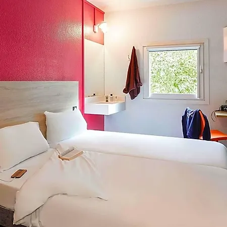 Hotelf1 Thonon Les Bains Est * Marin