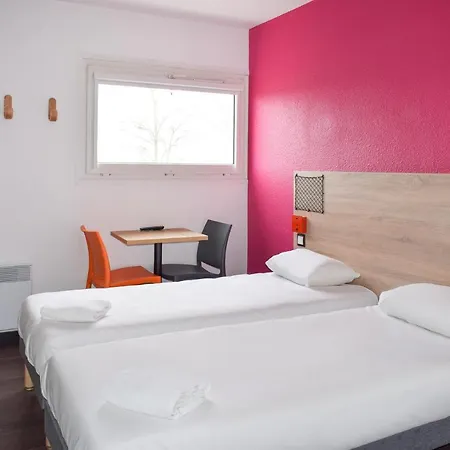 Hotelf1 Thonon Les Bains Est * Marin