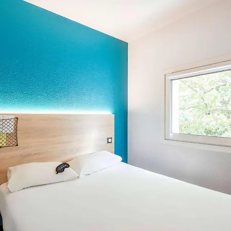 Hotelf1 Thonon Les Bains Est