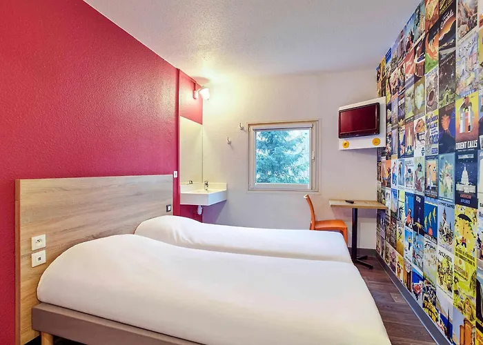 Hotelf1 Thonon Les Bains Est