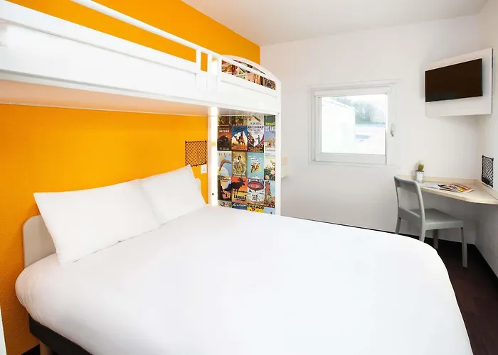 Hotelf1 Thonon Les Bains Est Hotel Marin