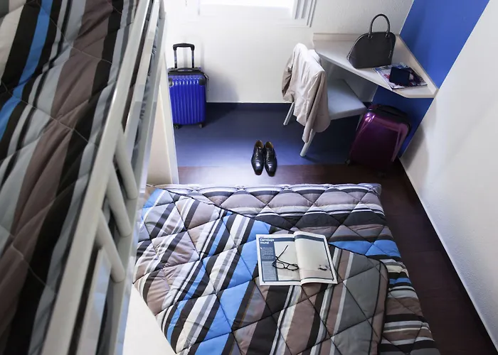 Hotelf1 Thonon Les Bains Est Hotel