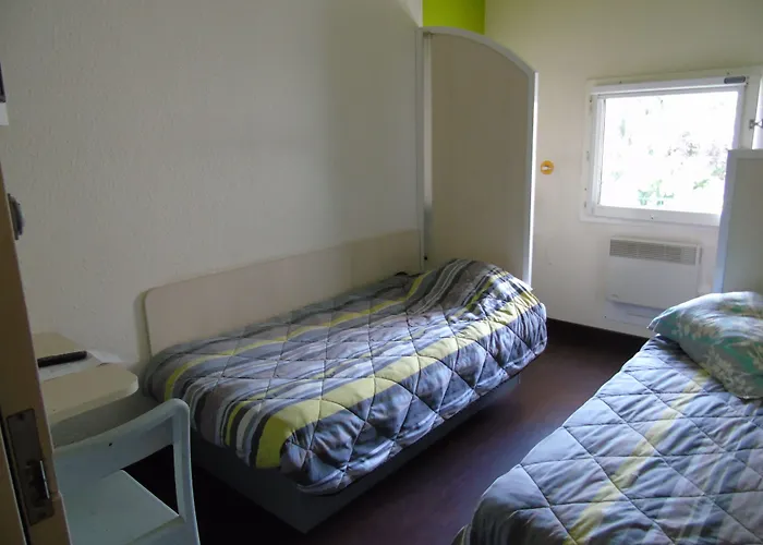 Hotelf1 Thonon Les Bains Est Hotel *